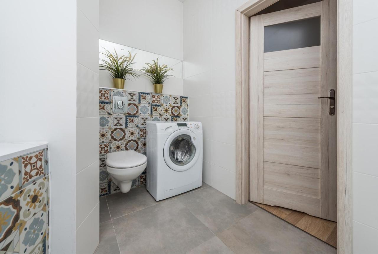 Hello Apartments City Center Of Old Town 3 Bedrooms Art & View Γκντανσκ Εξωτερικό φωτογραφία
